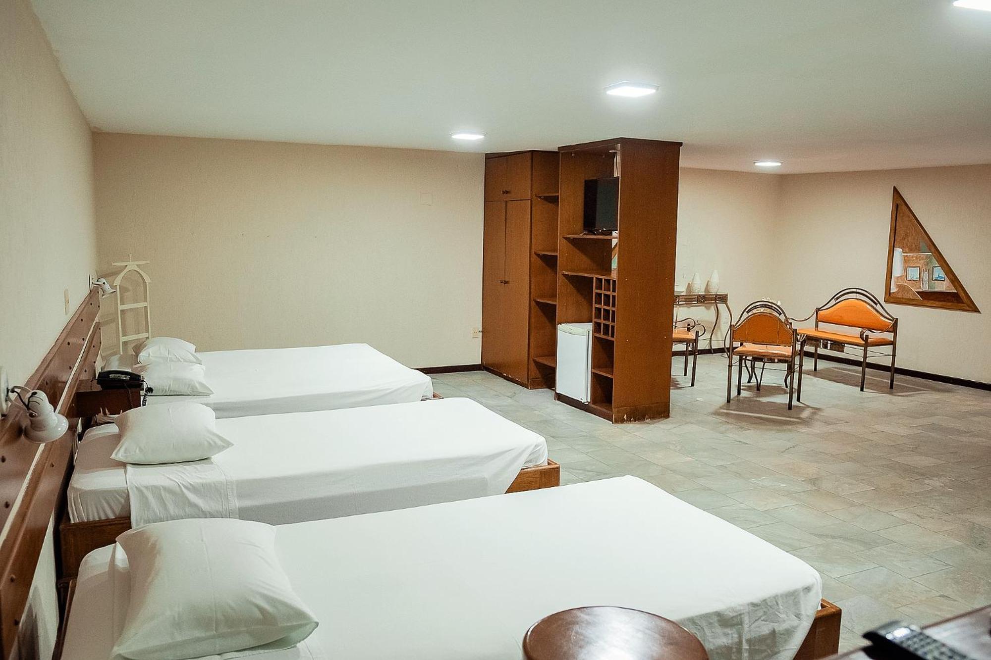 Sakr Hotel Penapolis Bagian luar foto