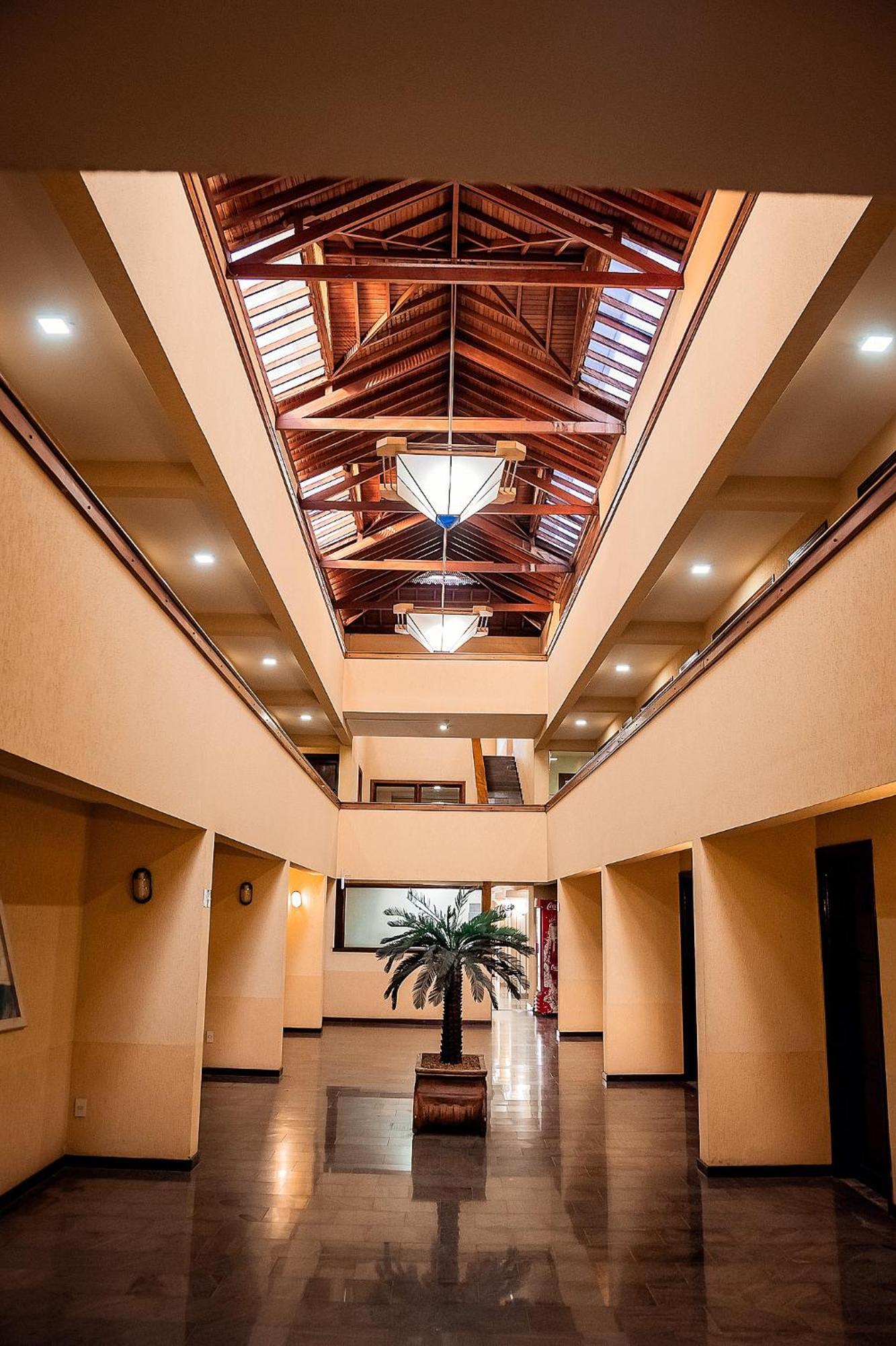 Sakr Hotel Penapolis Bagian luar foto